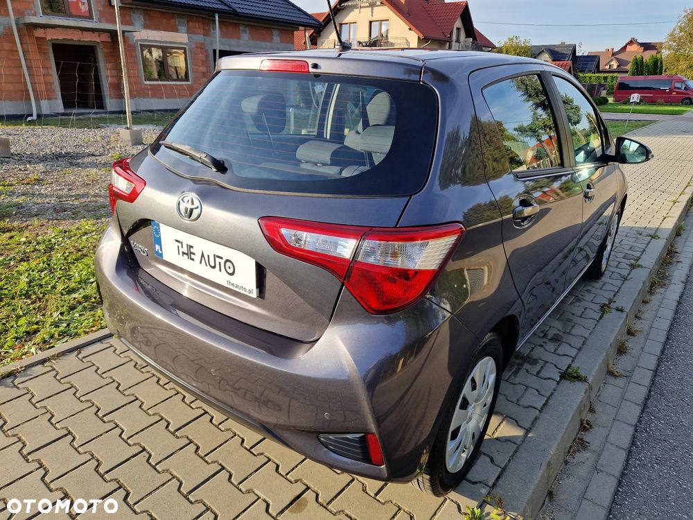 Toyota Yaris 1.5 Premium - 34