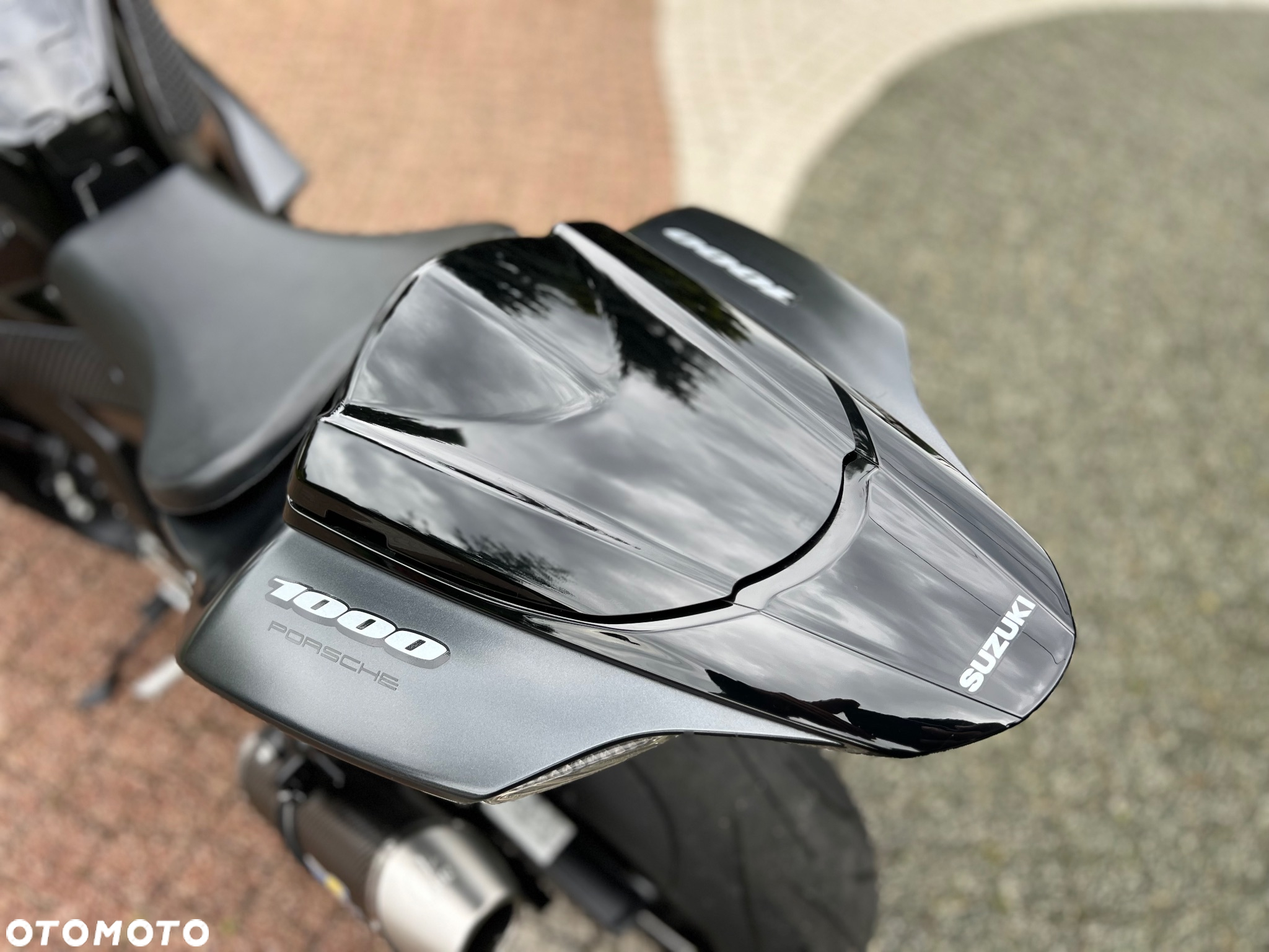 Suzuki GSX-R - 22