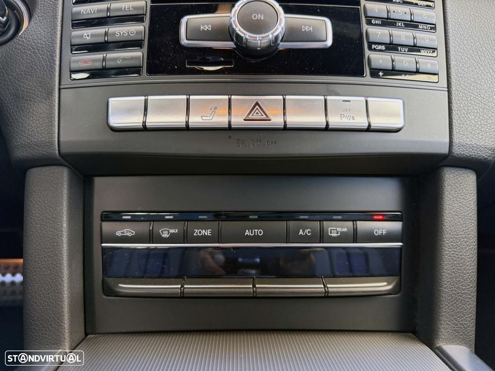 Mercedes-Benz E 300 Bluetec Hybrid Avantgarde - 27