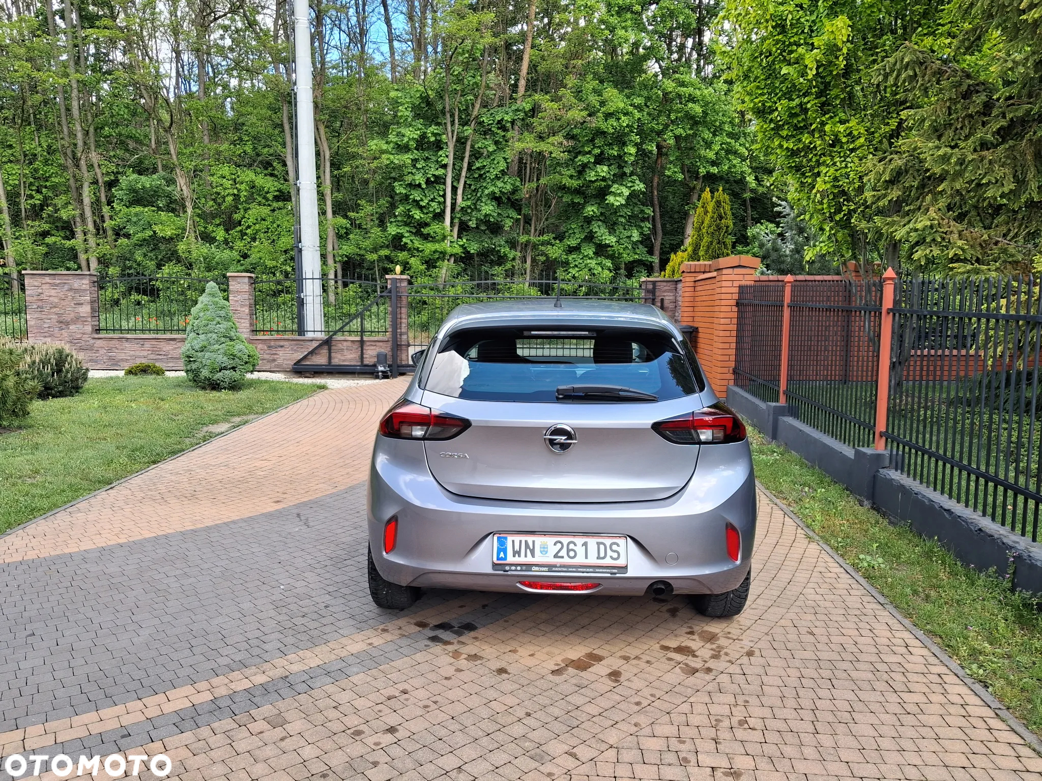 Opel Corsa 1.2 Elegance S&S - 8