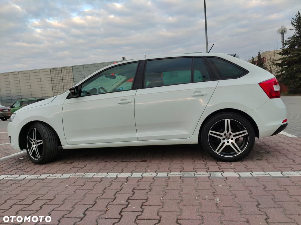 Skoda RAPID 1.2 TSI (Green tec) DSG Style - 7