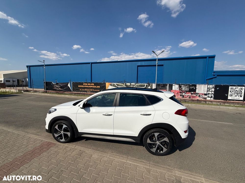 Hyundai Tucson 2.0 CRDI 4WD 6AT Luxury Pack+ - 2