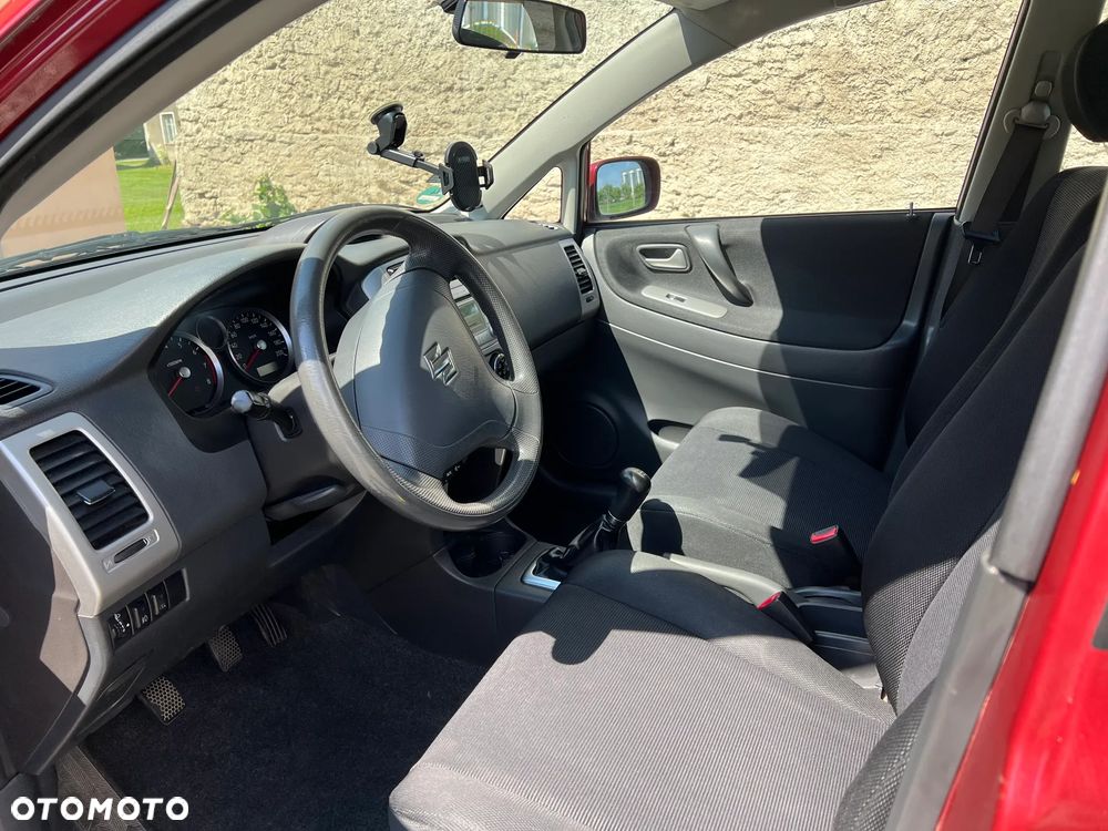 Suzuki Liana 1.6 Comfort - 6