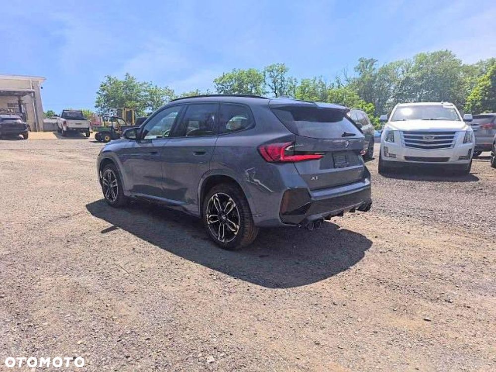 BMW X1 - 3
