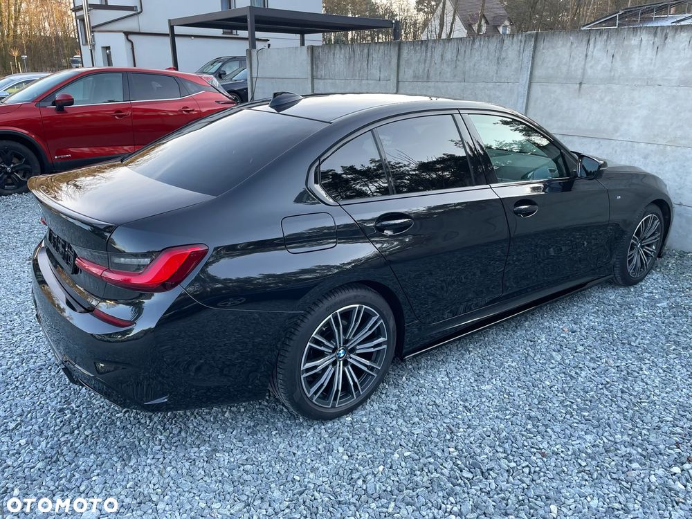 BMW Seria 3 320d xDrive M Sport Shadow - 8