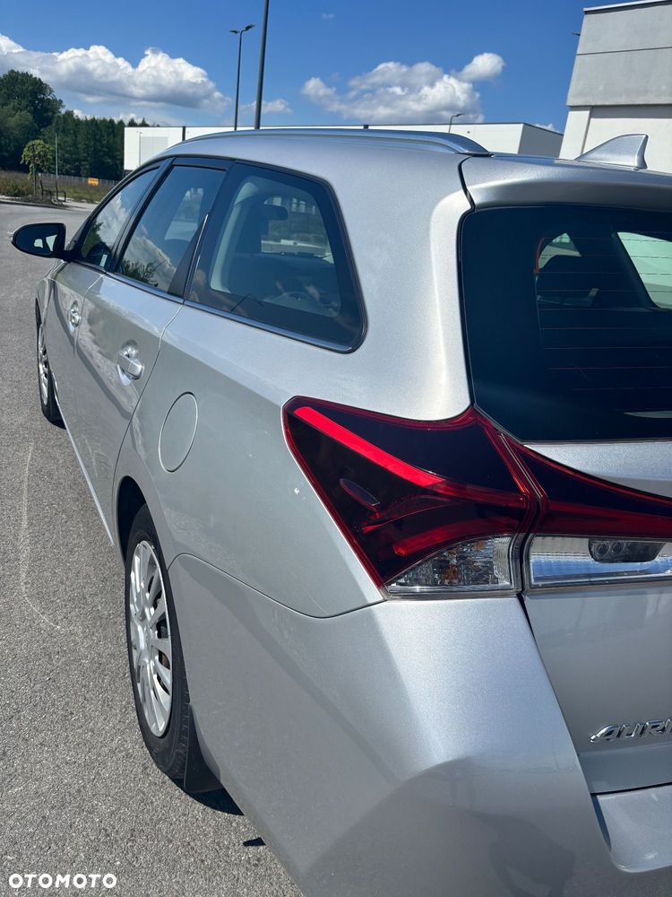 Toyota Auris 1.33 VVT-i Premium - 15
