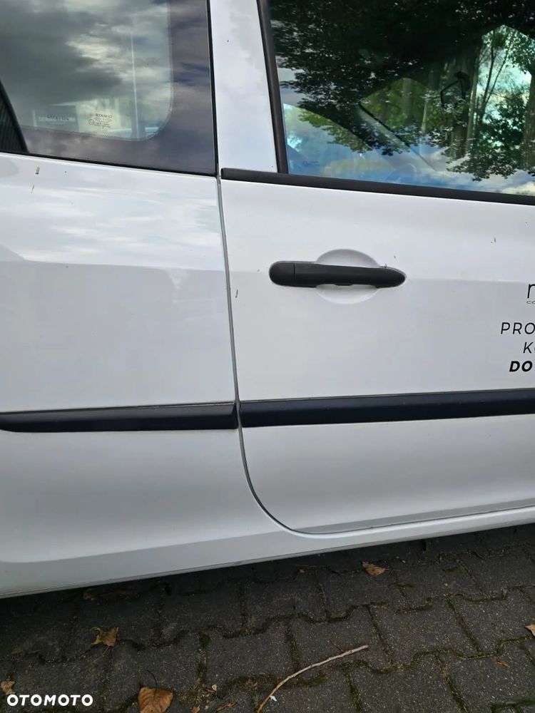 Renault Clio 1.5 dCi Alize - 13