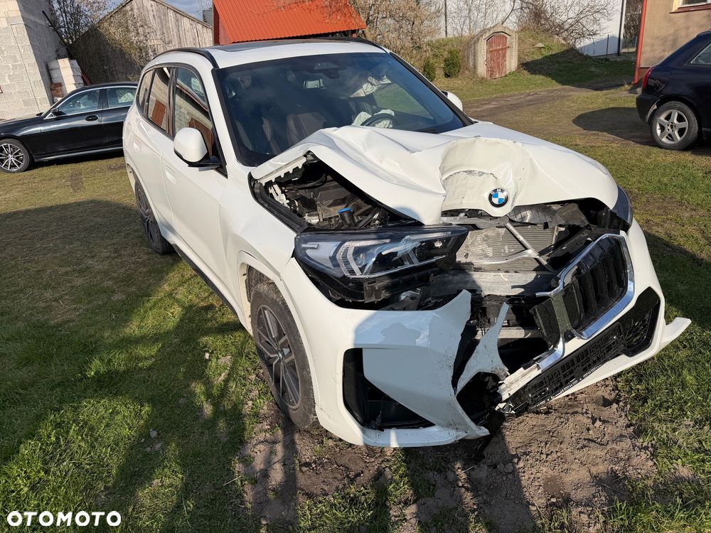 BMW X1 xDrive25i GPF xLine sport - 3