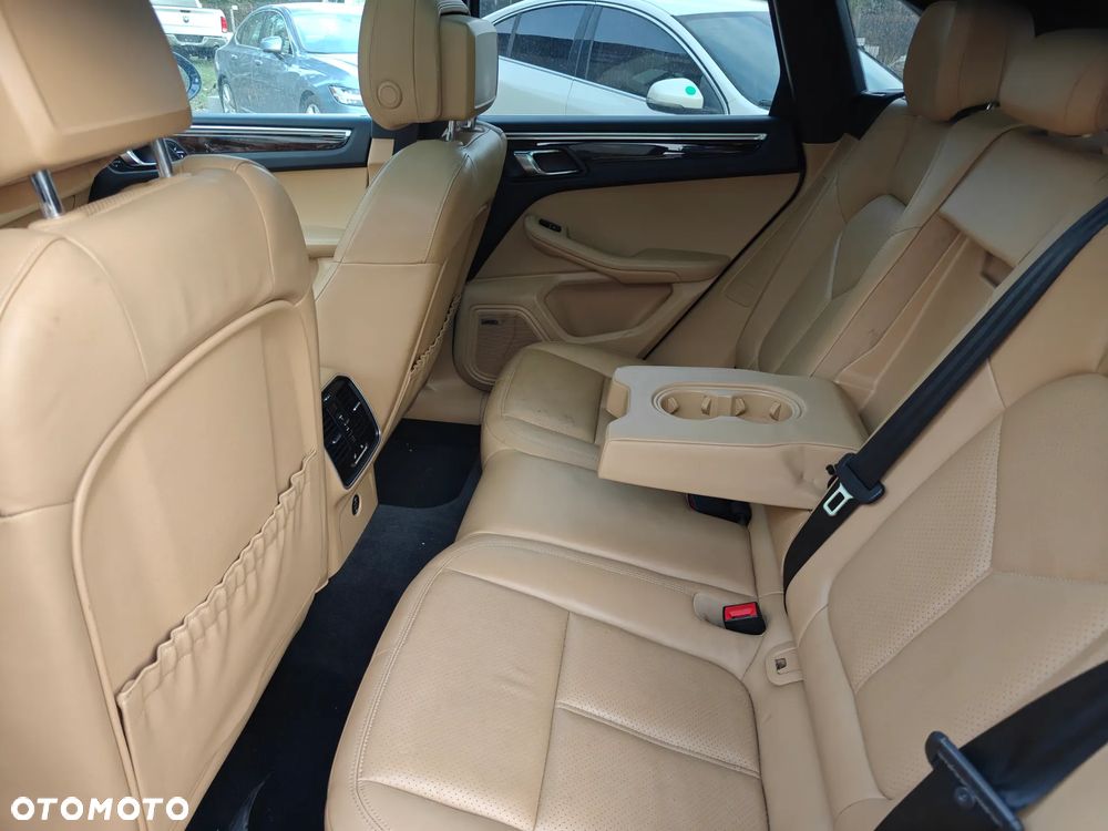 Porsche Macan S PDK - 28