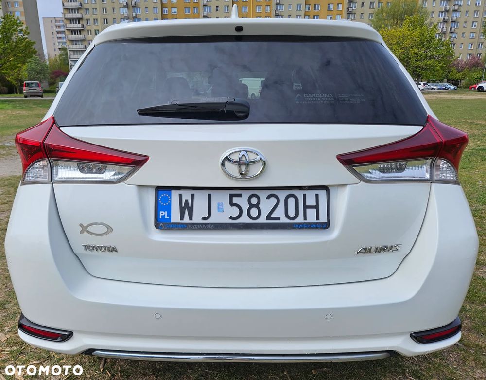 Toyota Auris 1.6 Prestige - 5