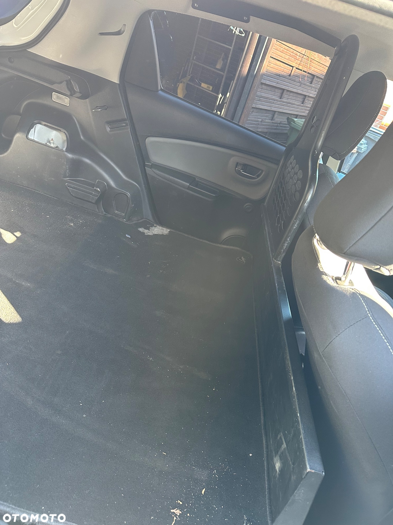 Toyota Yaris 1.4 D-4D - 7