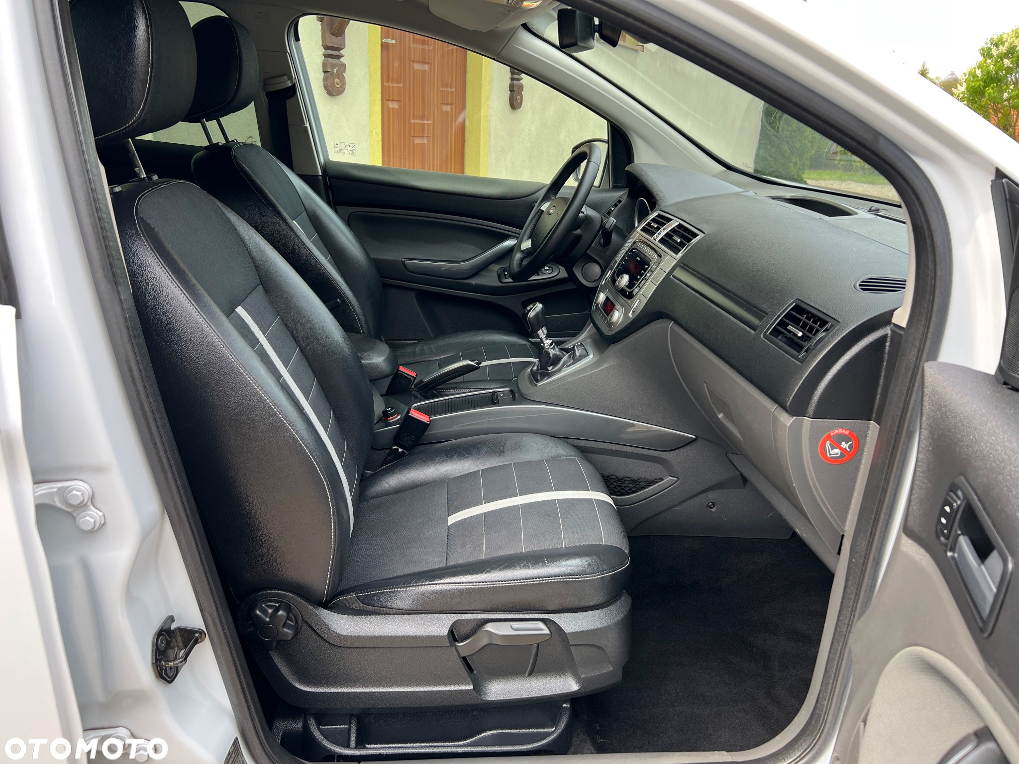 Ford Kuga 2.0 TDCi FWD Titanium - 17