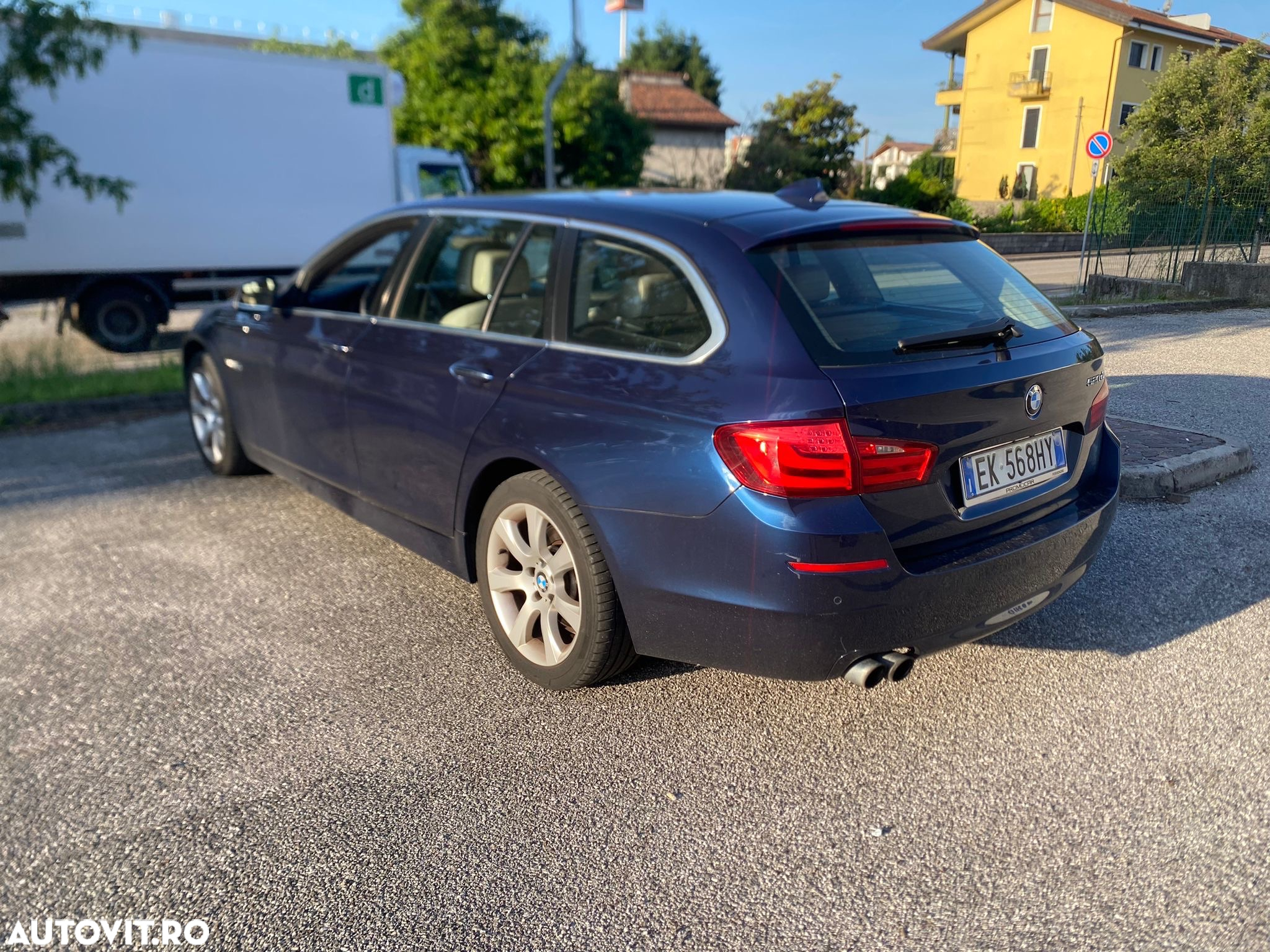BMW Seria 5 520d Touring Aut. - 6