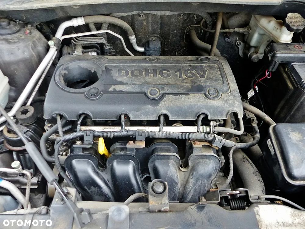 Kia Sportage 2.0 CVVT 2WD Vision - 39