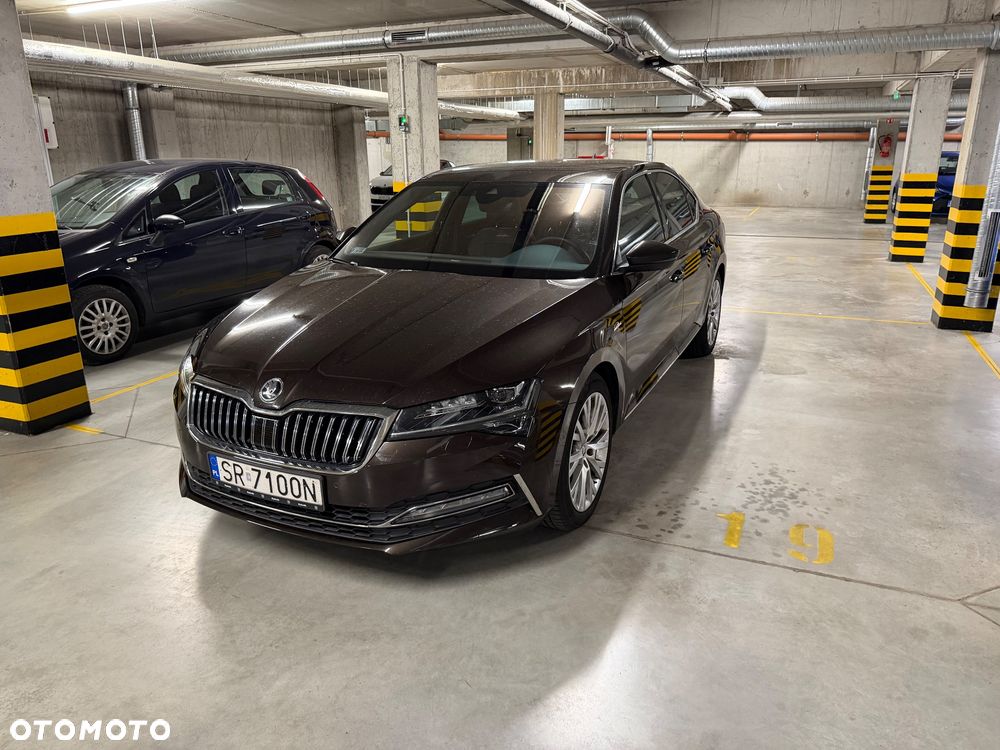 Skoda Superb 2.0 TSI L&K DSG - 1