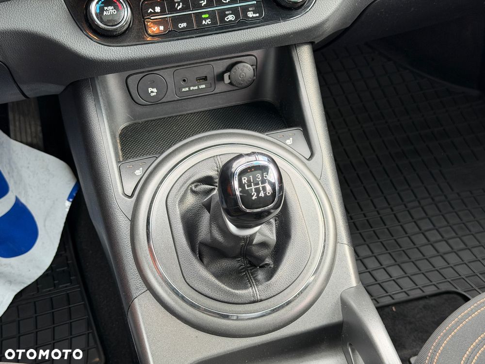 Kia Sportage 1.7 CRDI 2WD Vision - 32