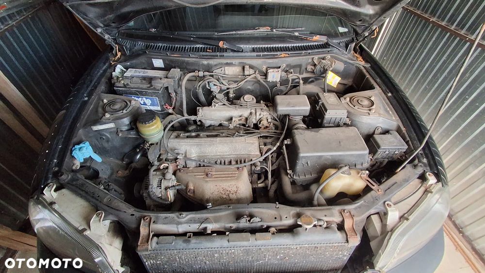 Toyota RAV4 2.0 - 13