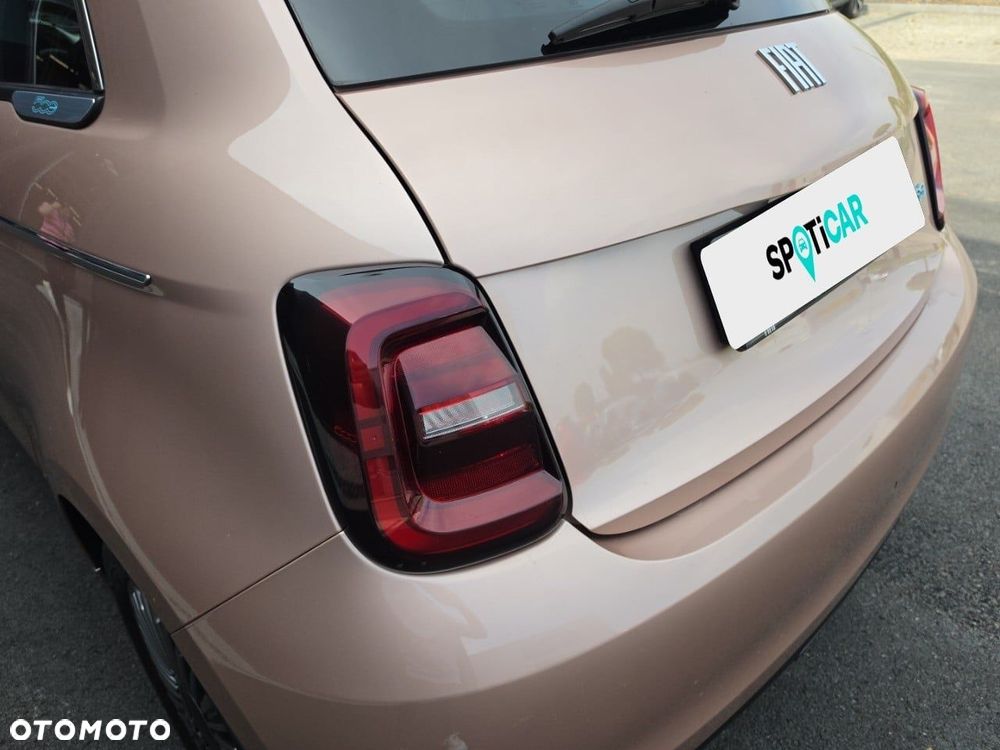 Fiat 500e - 13