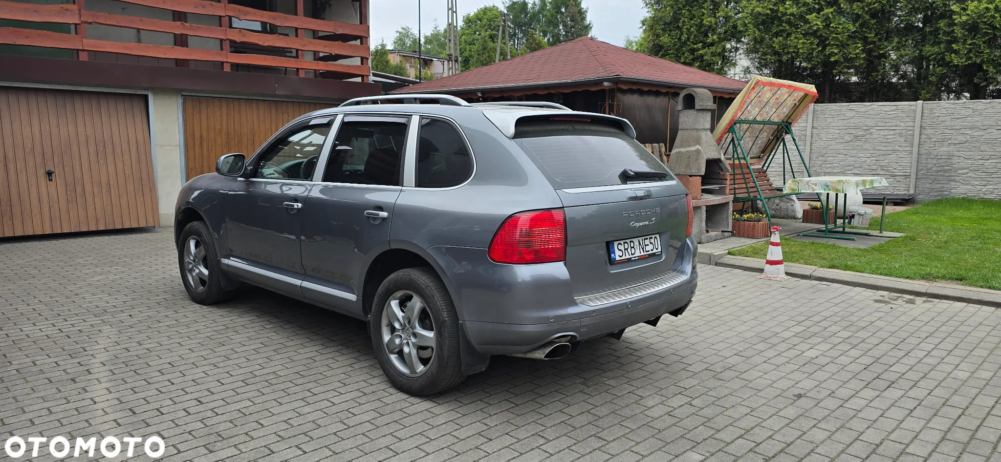 Porsche Cayenne - 30