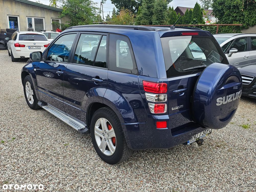 Suzuki Grand Vitara 2.0 Comfort - 2