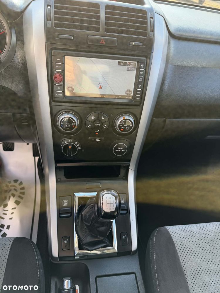 Suzuki Grand Vitara 2.0 Comfort Limited - 9