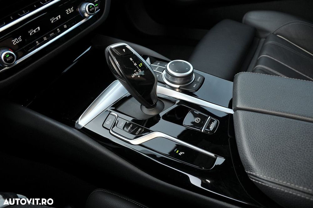 BMW Seria 5 520d AT MHEV - 13