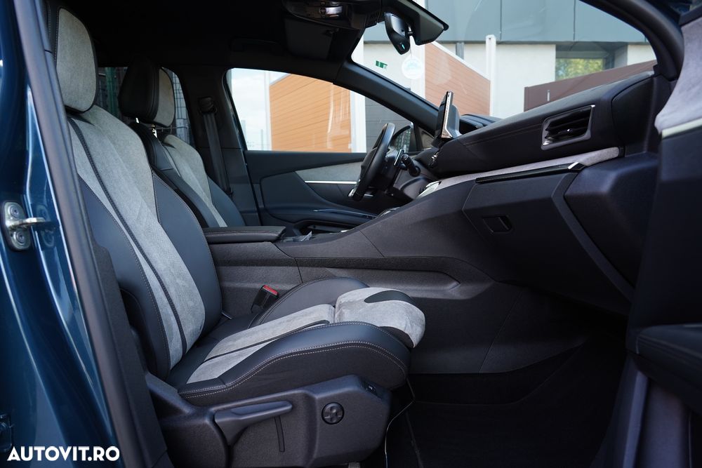 Peugeot 3008 PHEV EAT8 4X4 GT Pack - 31