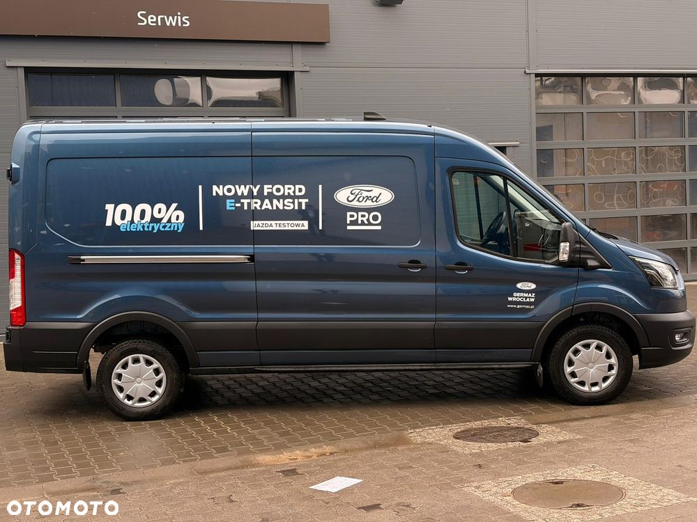 Ford E-Transit - 11