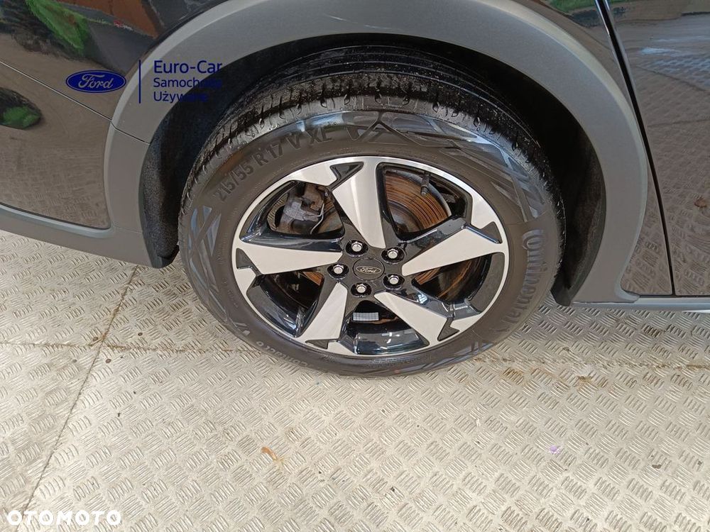 Ford Focus 1.0 EcoBoost Hybrid TITANIUM X - 35