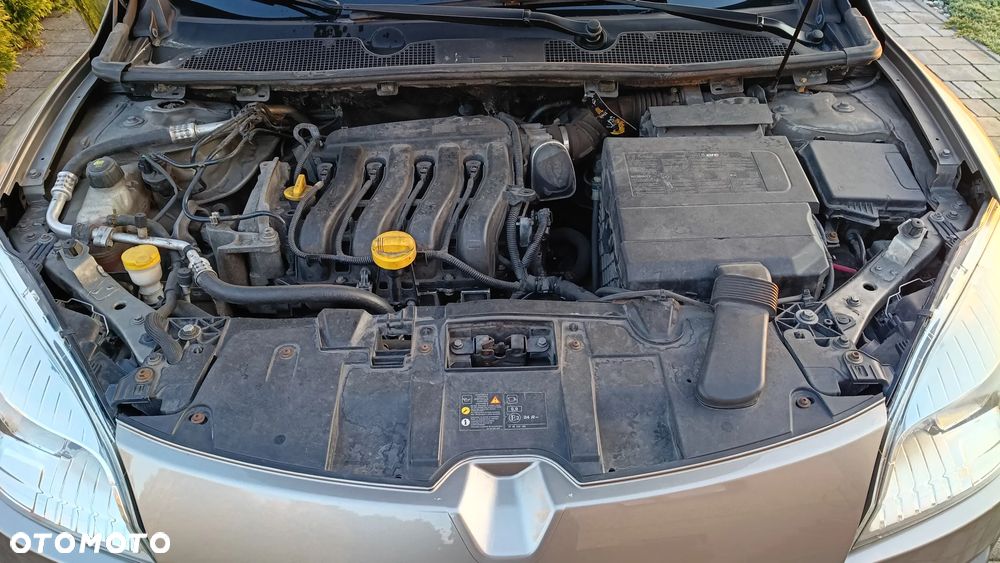 Renault Megane 1.6 16V Expression - 13