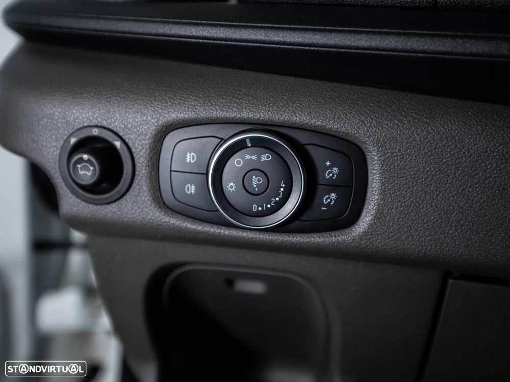 Ford Transit - 13