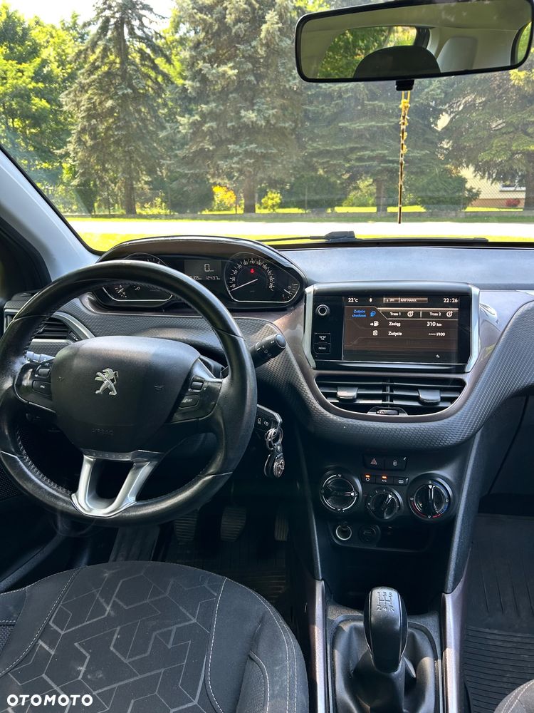 Peugeot 2008 - 4