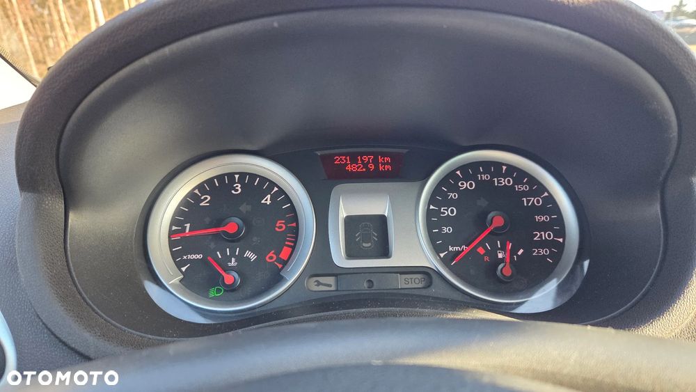 Renault Clio 1.5 dCi Alize - 19