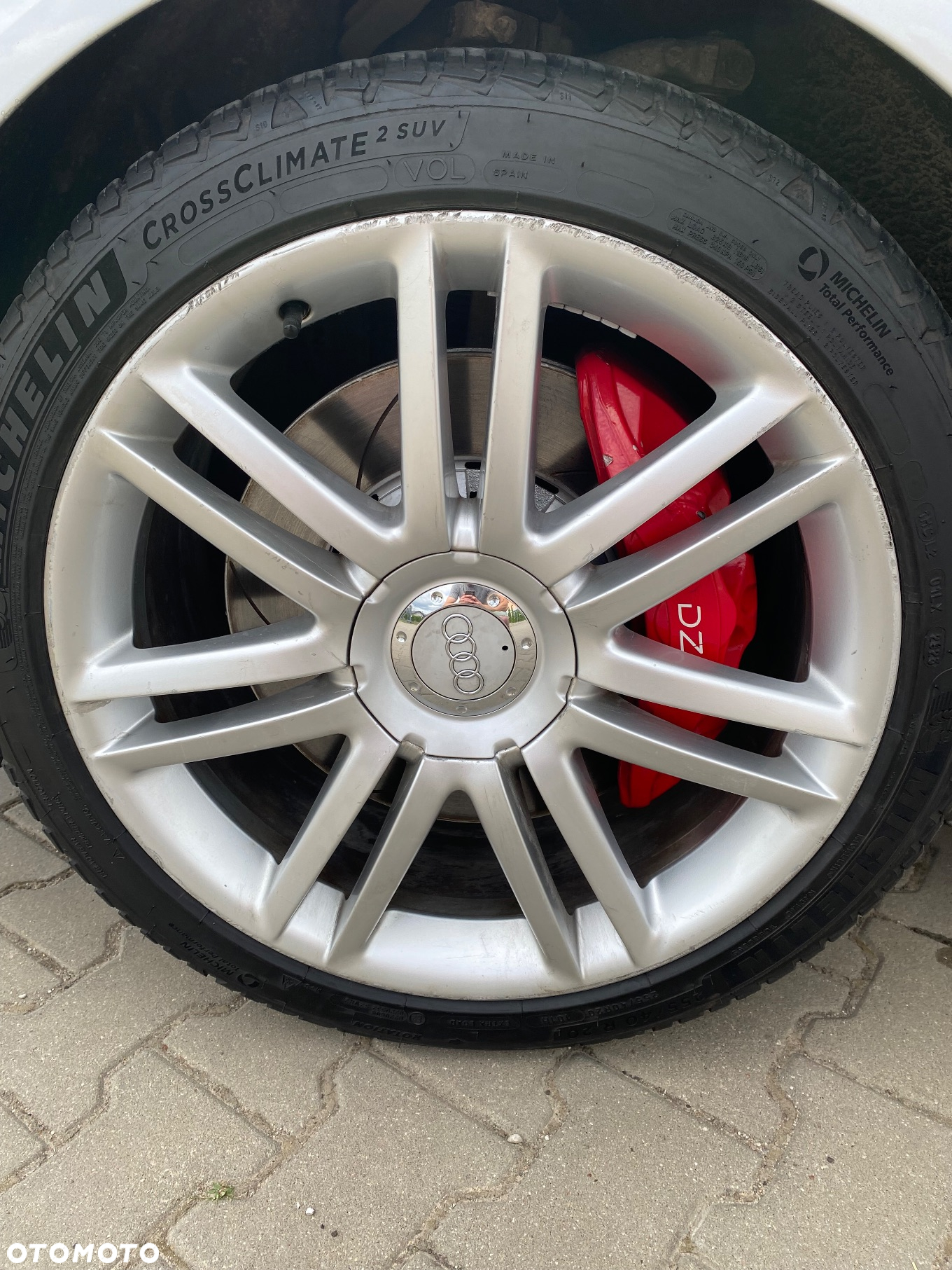 Audi A8 4.2 Quattro - 10