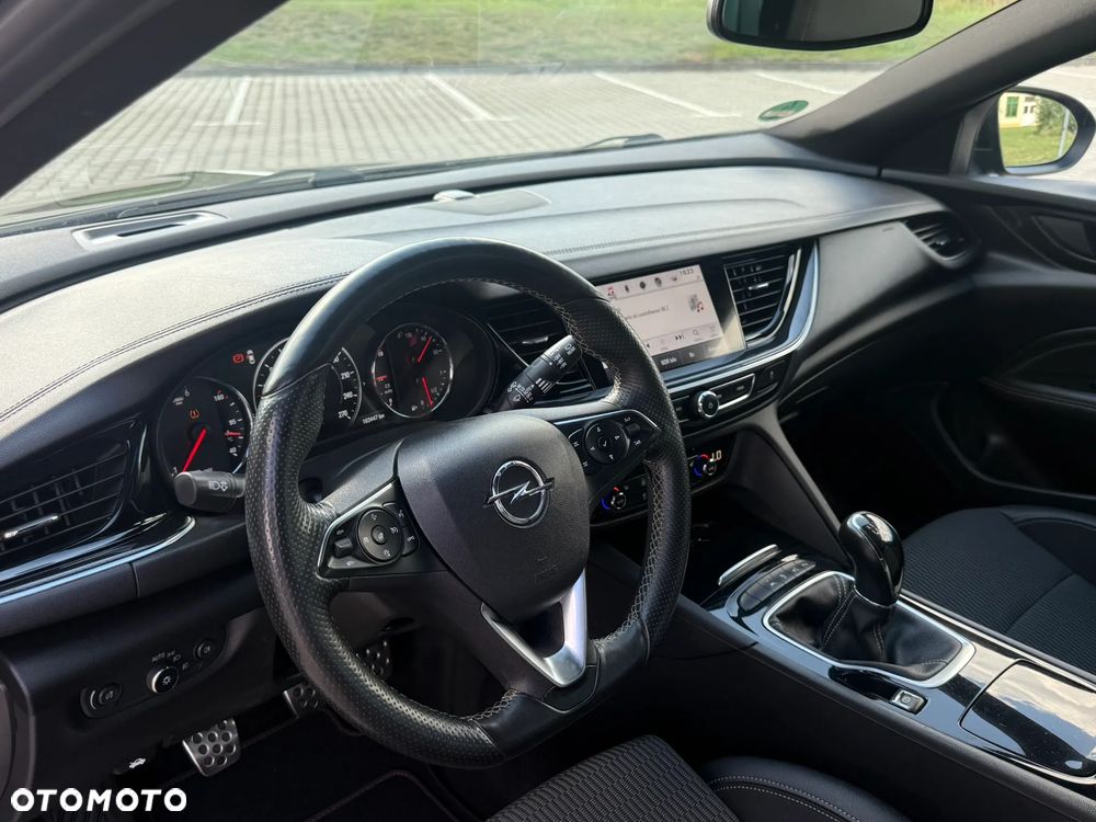 Opel Insignia 2.0 CDTI Innovation S&S - 27