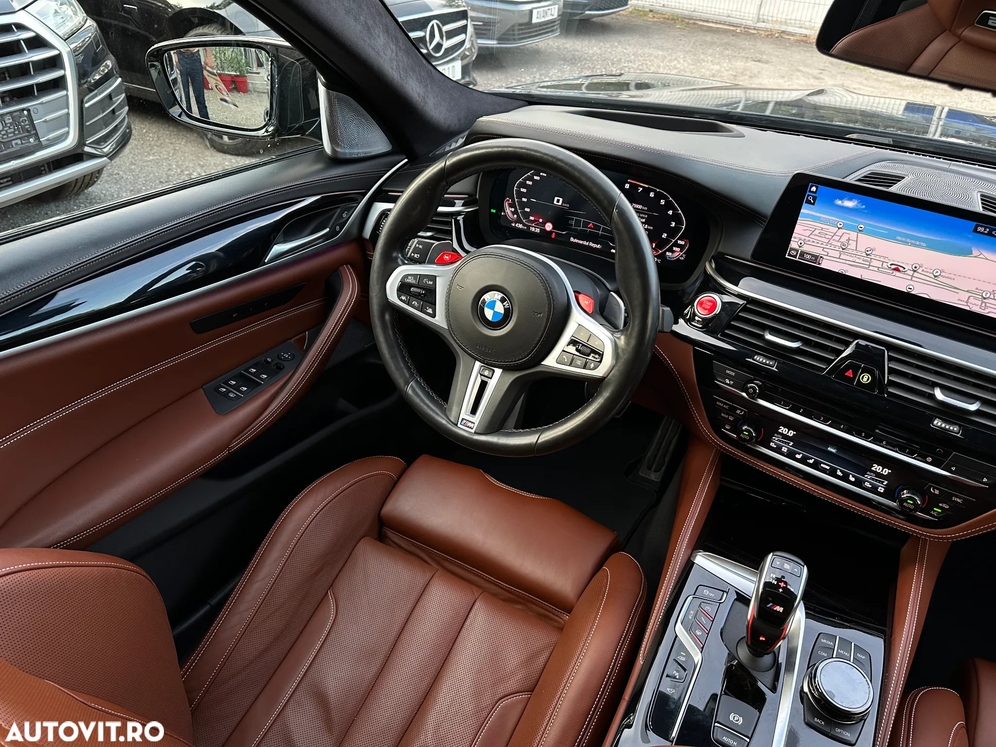 BMW M5 CS AT - 11