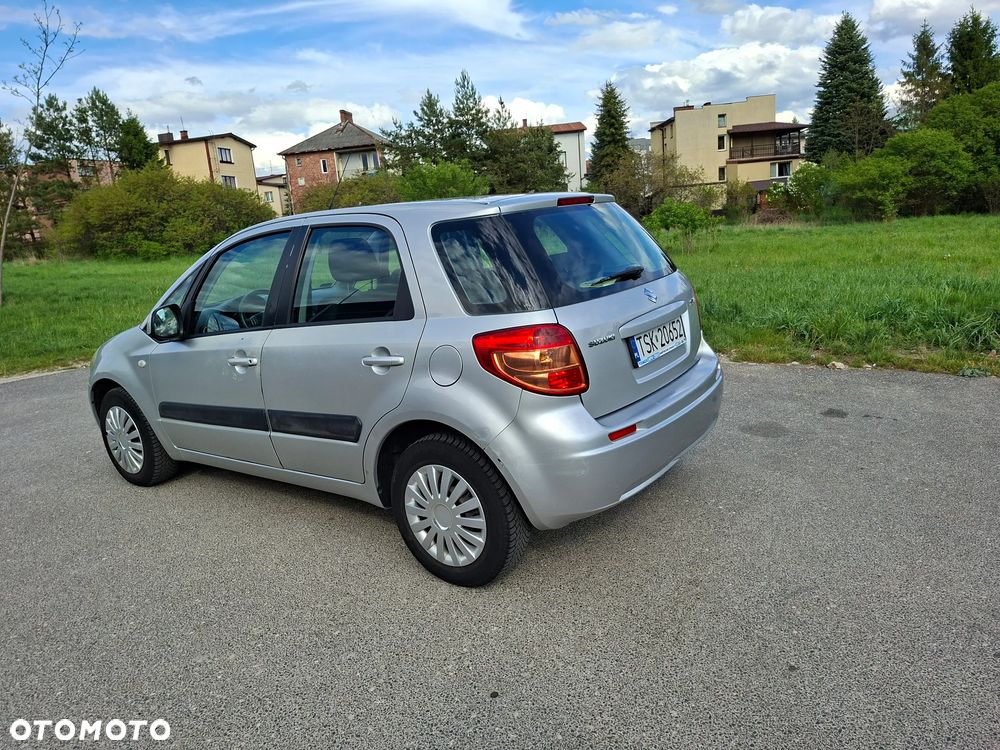 Suzuki SX4 - 3