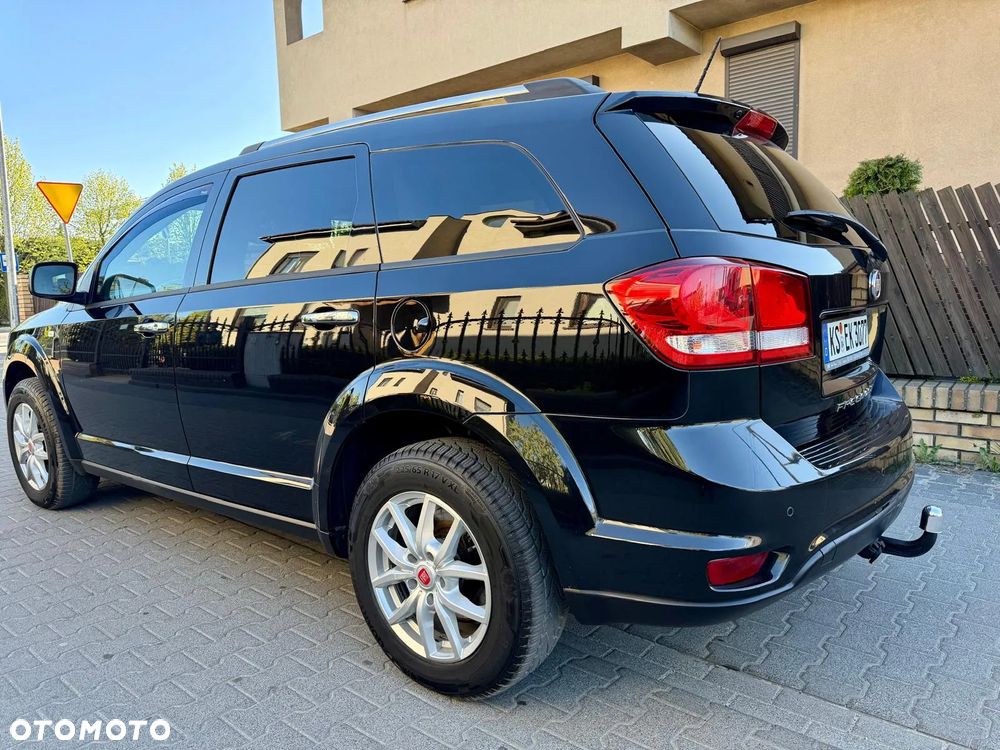 Fiat Freemont 2.4 16V VVT Automatik Lounge - 3
