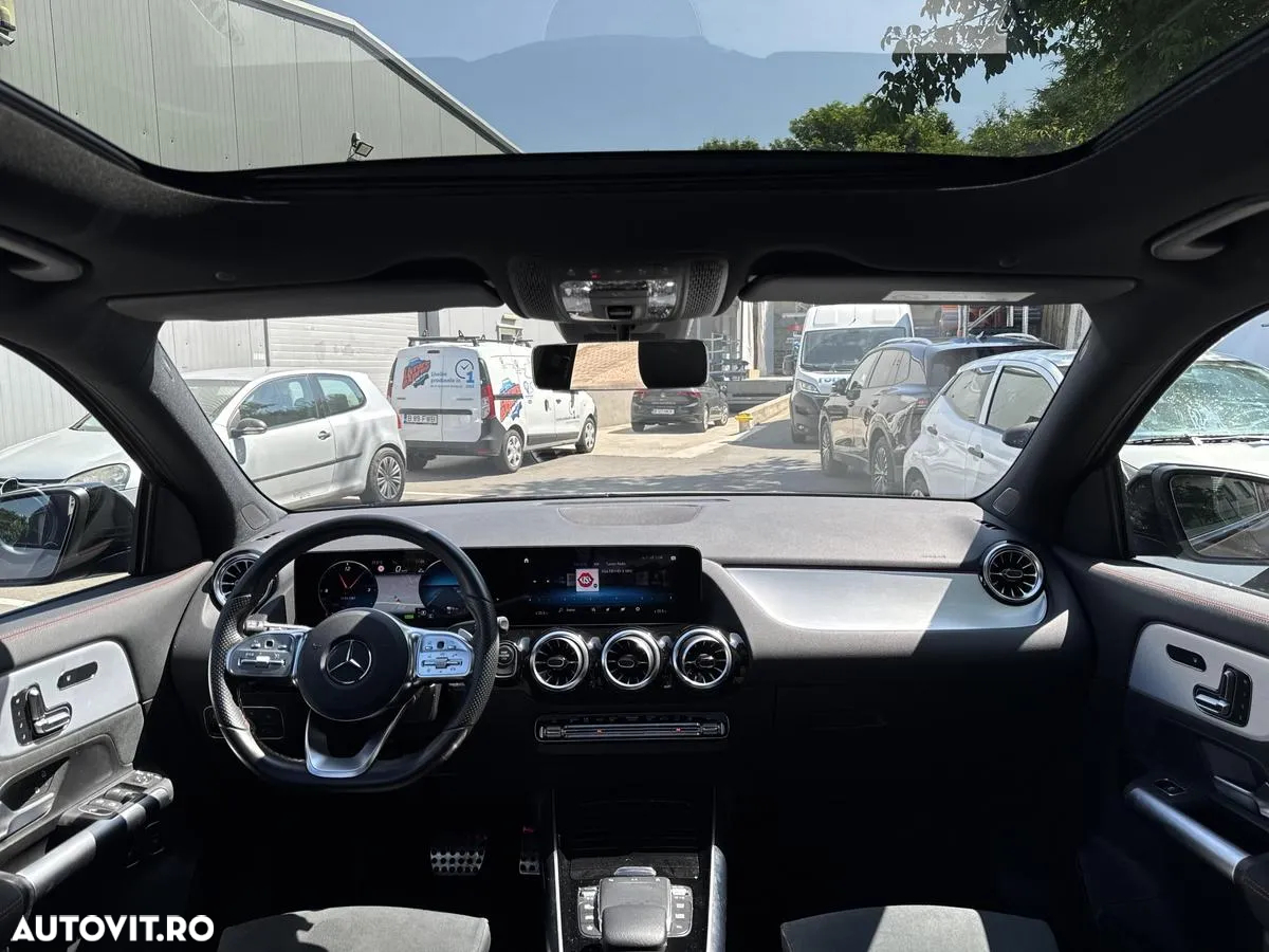 Mercedes-Benz GLA 250 e - 21