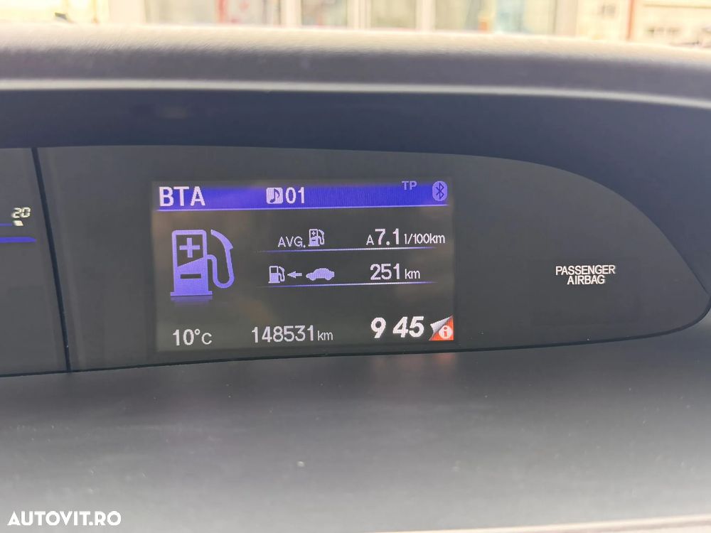 Honda Civic 1.8 MT ES - 18
