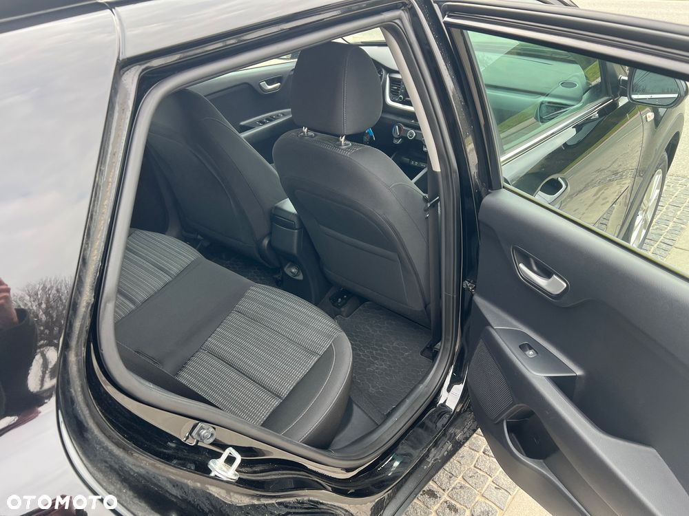 Kia Stonic 1.0 T-GDI L - 30