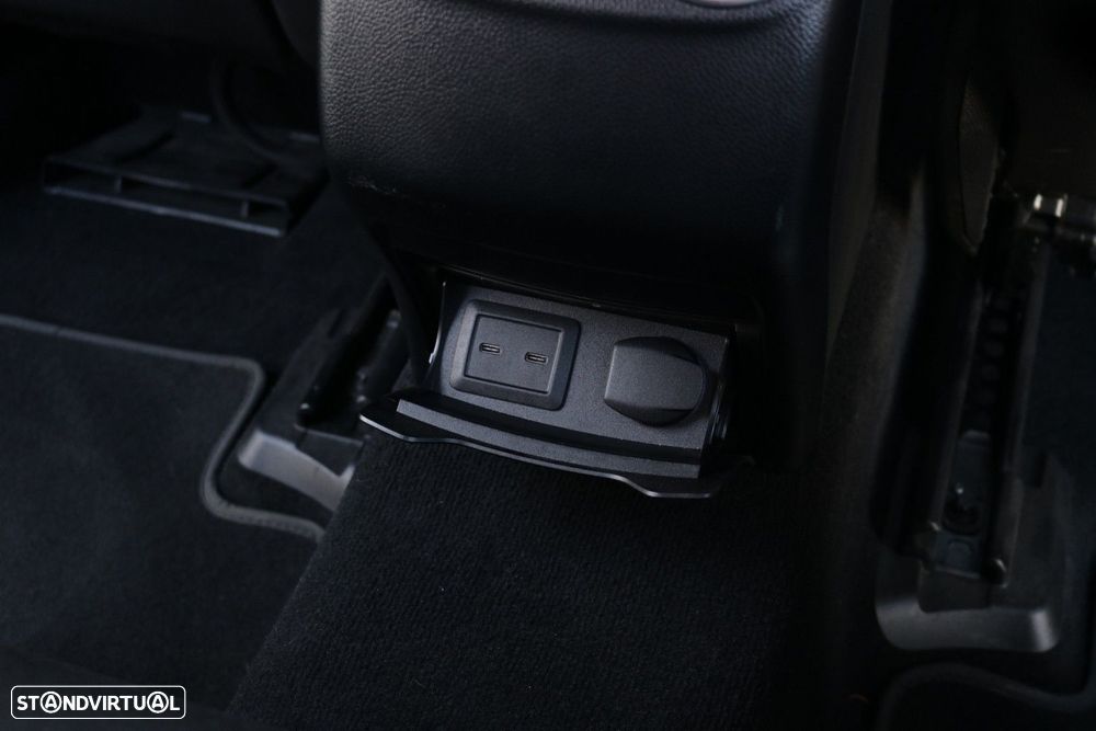 Mercedes-Benz GLC 300 de 4Matic - 36