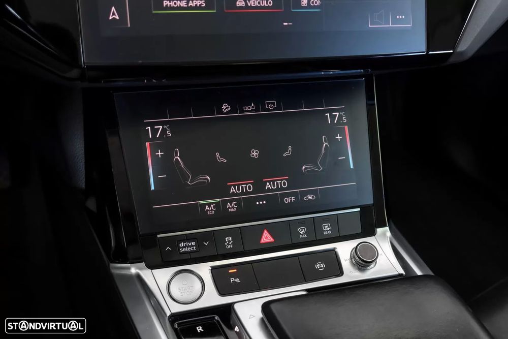 Audi e-tron 55 quattro - 11