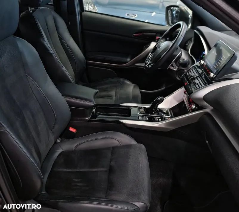 Mitsubishi Eclipse-Cross Plug-In Hybrid 4WD Basis - 7
