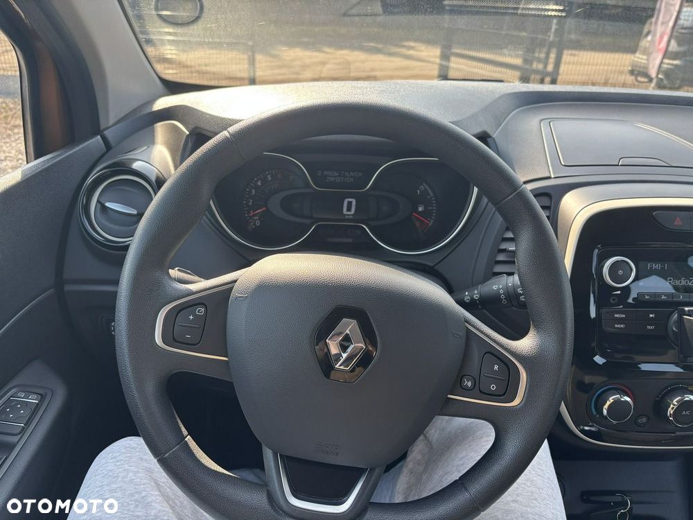 Renault Captur - 22