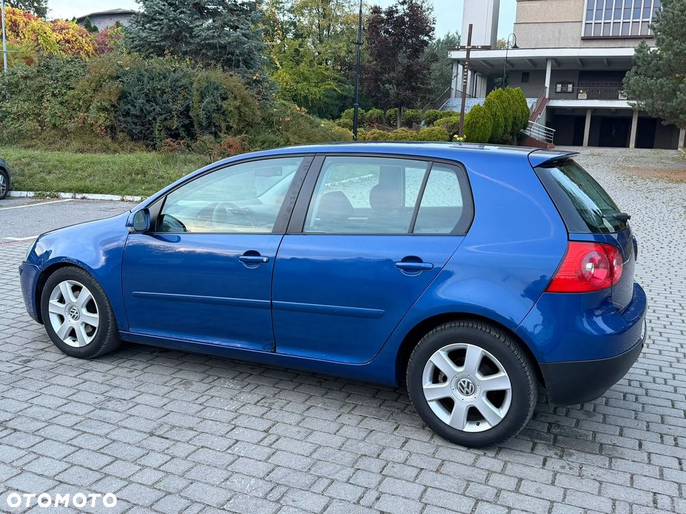 Volkswagen Golf 1.6 FSI Goal - 30