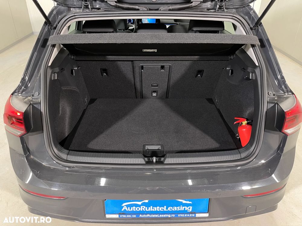 Volkswagen Golf 2.0 TDI SCR Life - 12