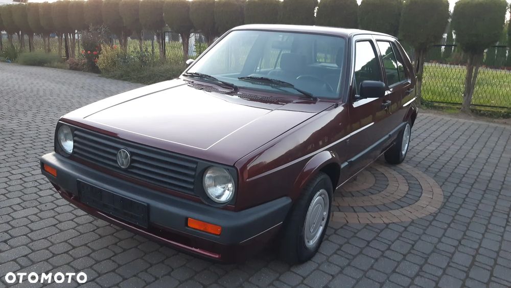 Volkswagen Golf 1.8 GL - 1