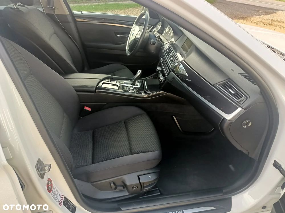 BMW Seria 5 520d - 18
