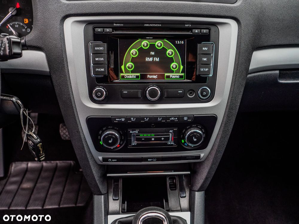 Skoda Octavia 2.0 TDI DPF Elegance - 25